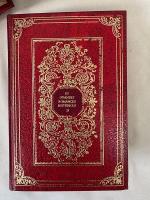 Enciclop&eacute;dia " Os Grandes Romances Hist&oacute;ricos" de Eug&egrave;ne Sue. Incompleta . Sinais de uso.