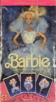 Barbie Frills & Fantasy - Ano 1988. Barbie Folhos e Fantasia. Data da caixa: 1988. Autografada 