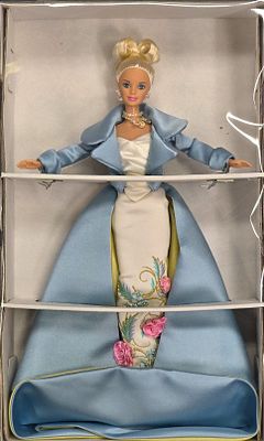Barbie Serenade in Satin - Ano 1996. Barbie Serenata em Cetim. Data da caixa: 1996