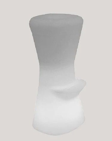 Bar Stools ( 4 units). Set of 4 high bar stools for outdoor use. 
Made of polyethylene, which 