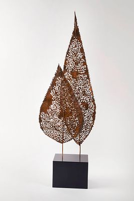 Nicola Zamboni (Bologna, 10/05/1943 - Bologna, 16/01/2023) "Foglie" 2014 Scultura in bronzo Cm 66x21x10