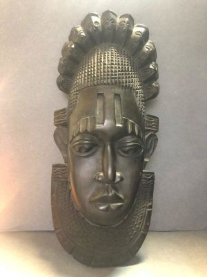 Этническая настенная маска. Деревянная, ручная работа.