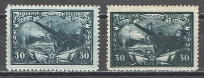 1943 г. По С/К №774. РККА. Две марки - на белой + на серой бумаге. Качество: с оригинальным 