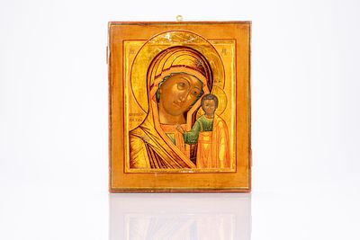 Icona su tavola raffigurante Madonna di Kazan. Russia, secolo XIX cm 31,3x26 Difetti.Difetti.