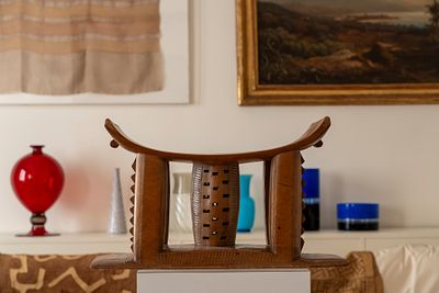 Ashanti, Ghana - Trono - Ashanti, Ghana - Trono 31 x 54 x 27 cm in legno dalla forma classica che 