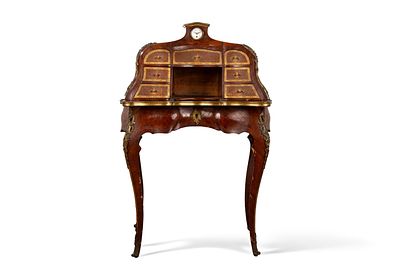 Scrittoio Bonheur du Jour, secolo XIX cm 119 x 79 x 50 Con sette cassetti con frontali 