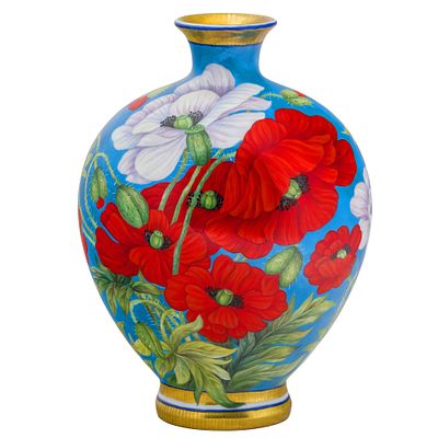 Императорский фарфоровый завод (ИФЗ)
Ваза &laquo;Маки на голубом&raquo;
2015 г.
Фарфор, полихромная роспись 
