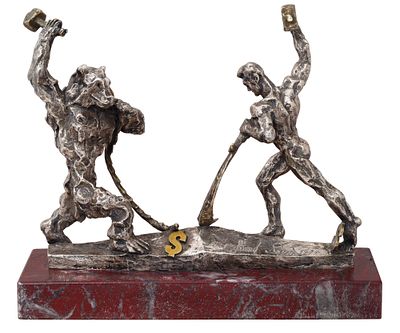 СОКОВ, Леонид
&laquo;Перекуем мечи на доллары&raquo;
1997 г.
Металл, гранит
23 х 26 х 9 см. Подпись автора: 