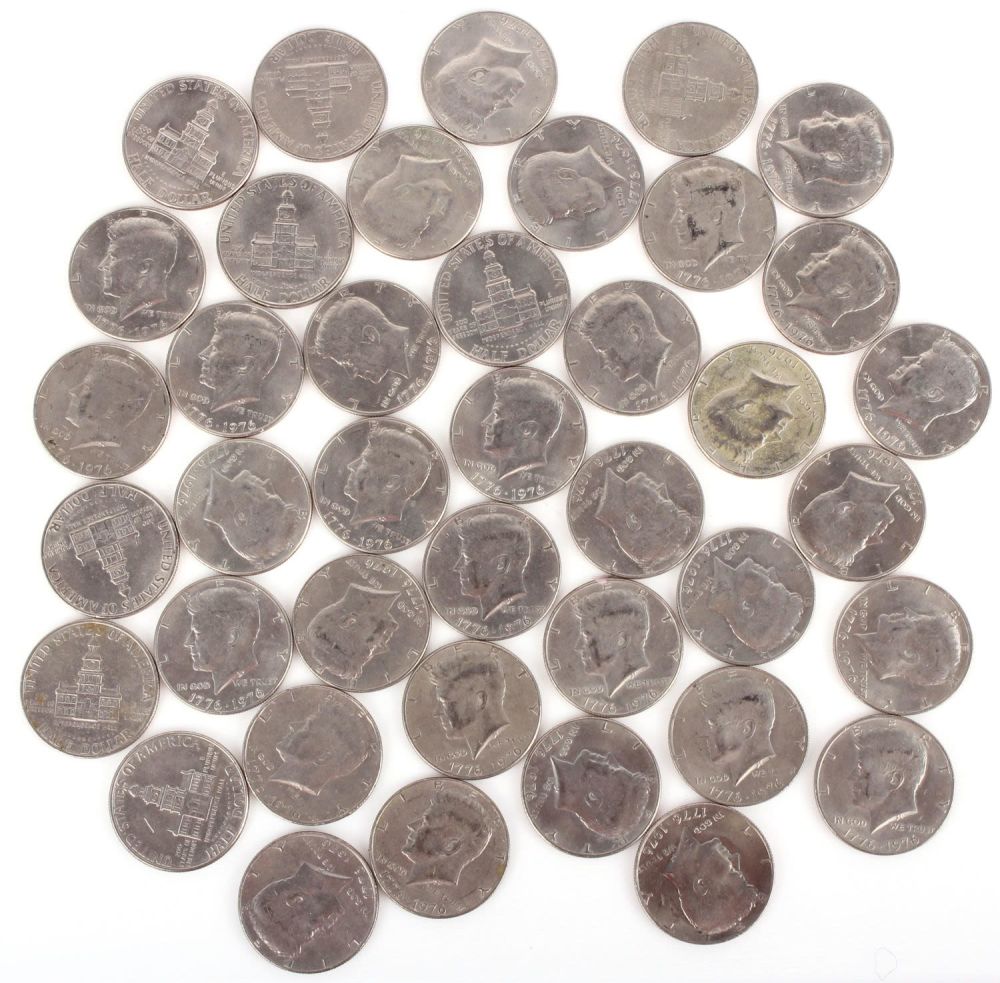 Lot 11174: 1776-1976 BICENTENNIAL KENNEDY HALF DOLLARS - (40)