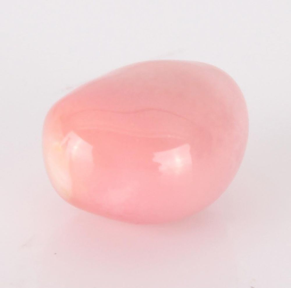 Lot 11541: NATURAL LOOSE CONCH PEARL - 7.0 CT PINK PEARL