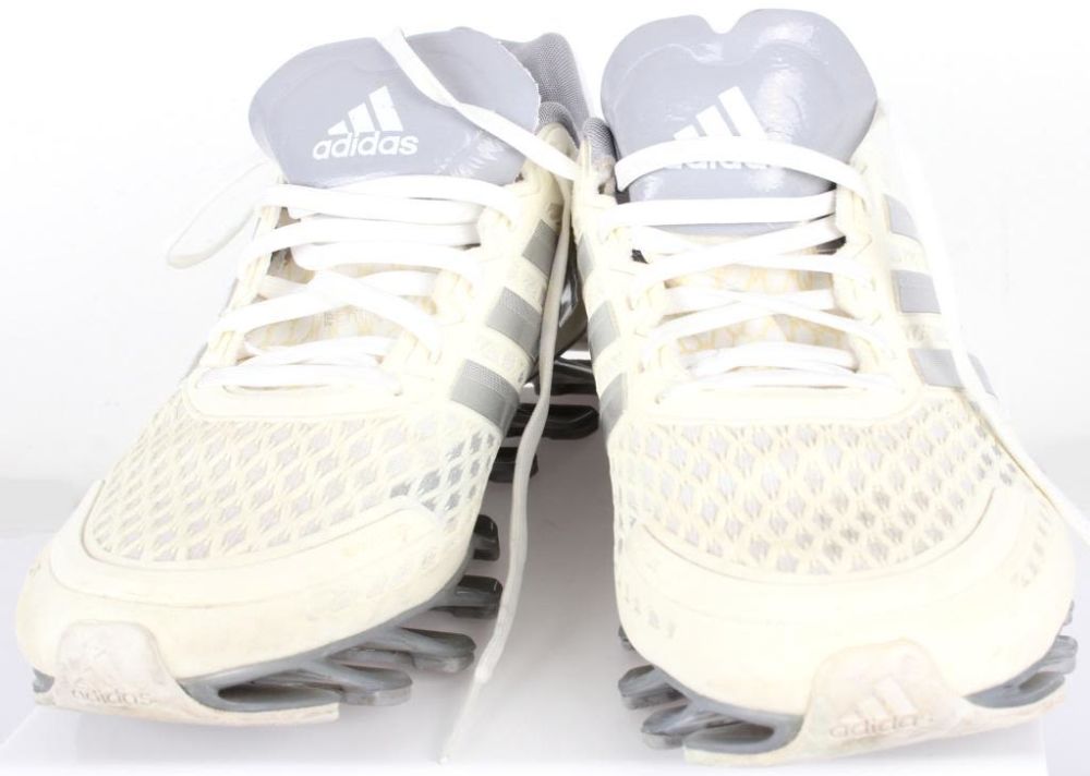 Lot 11581: ADIDAS SPRING BLADE WHITE MEN'S SHOES SIZE 9.0