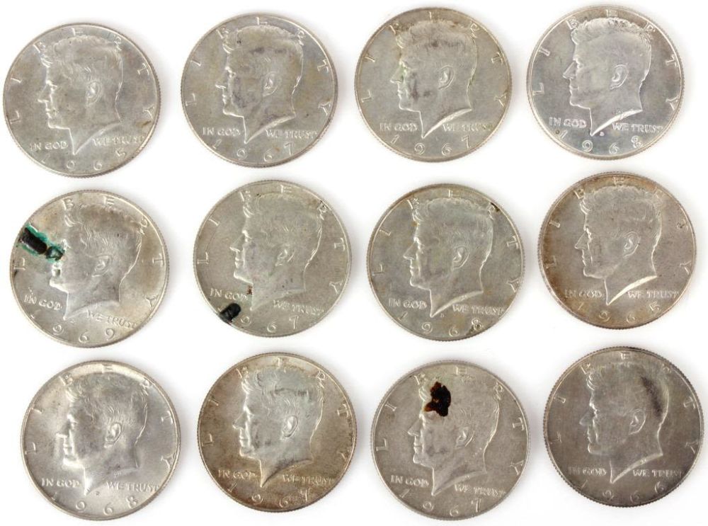 Lot 11586: 40% SILVER KENNEDY HALF DOLLAR COINS - LOT OF 12
