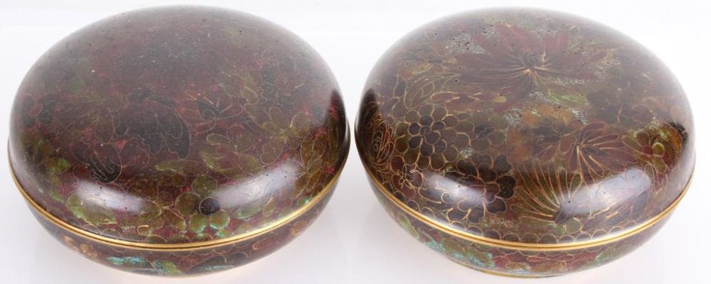 Lot 11623: PAIR OF ROUND CLOISSONE DISC BOXES