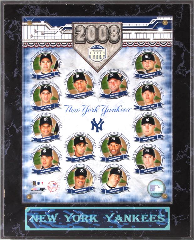 Lot 11720: 2008 NEW YORK YANKEES TEAM COMPOSITE PLAQUE