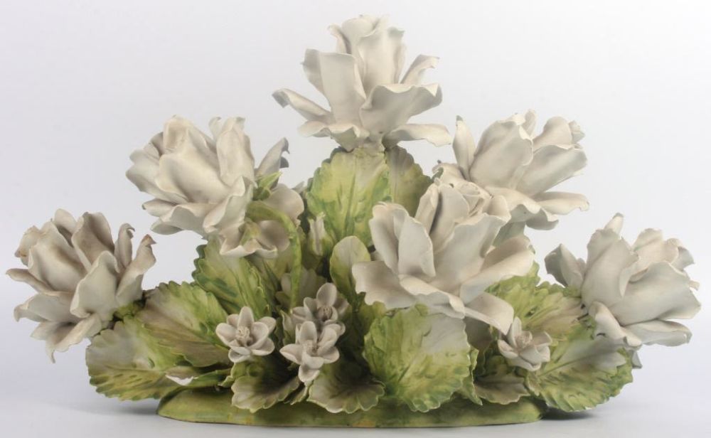 Lot 11742: CAPODIMONTE ITALIAN PORCELAIN FLORAL SCULPTURE