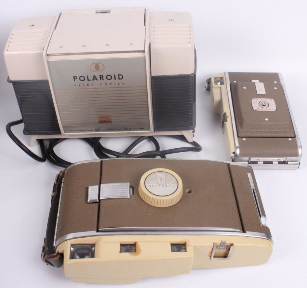 Lot 11785: POLAROID MODEL #20 LAND CAMERA  ð PRINT COPIER