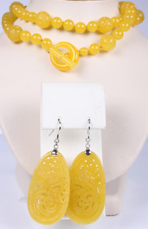 Lot 116193: BUTTERSCOTCH JADE CARVED EARRING AND NECKLACE SET
