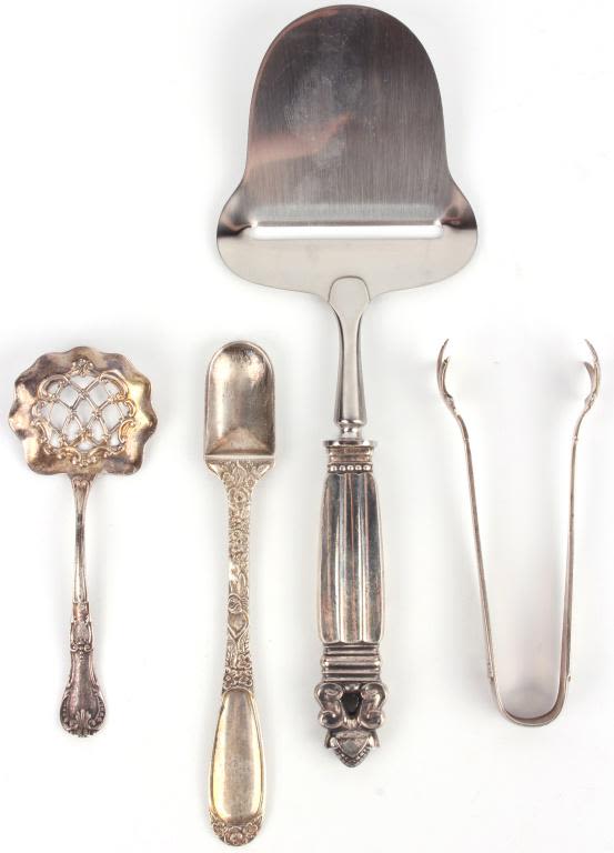 Lot 116202: ASSORTED STERLING SILVER TABLEWARE- LOT OF 4