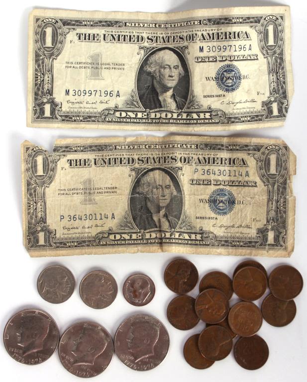 Lot 116236: VINTAGE COINS AND BILLS - LOT OF 20