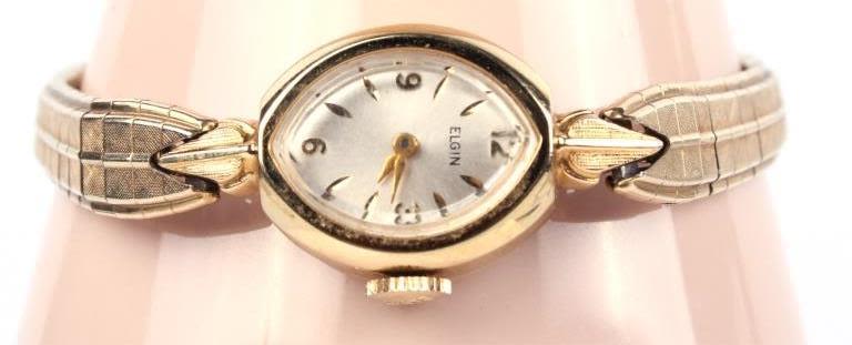 Lot 116333: 14K YELLOW GOLD ELGIN WATCH