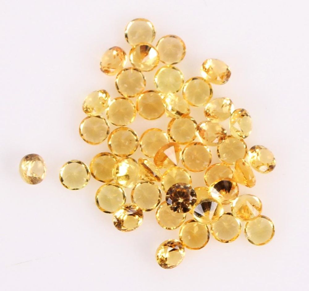 Lot 116370: 3.14 CT DIAMOND CUT YELLOW SAPPHIRE GEMSTONES