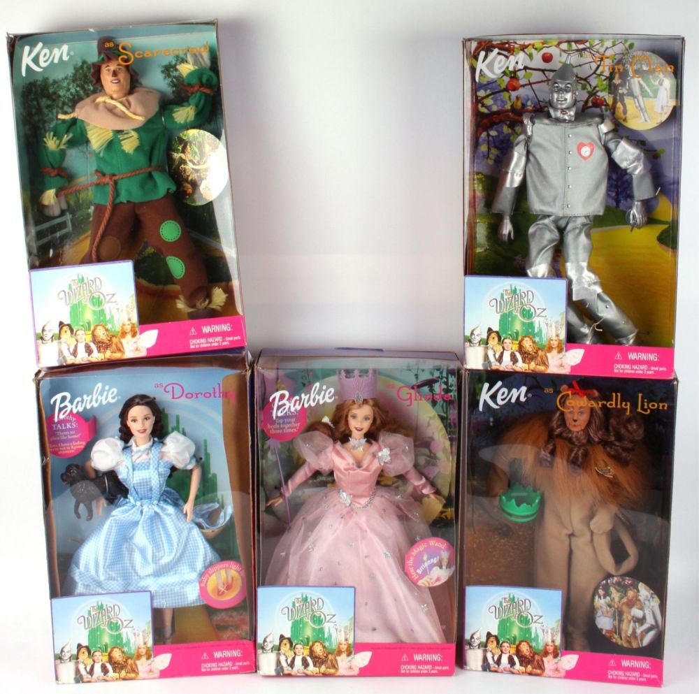 Lot 117304: UNOPENED 1999 BARBIE WIZARD OF OZ DOLLS - LOT OF 5