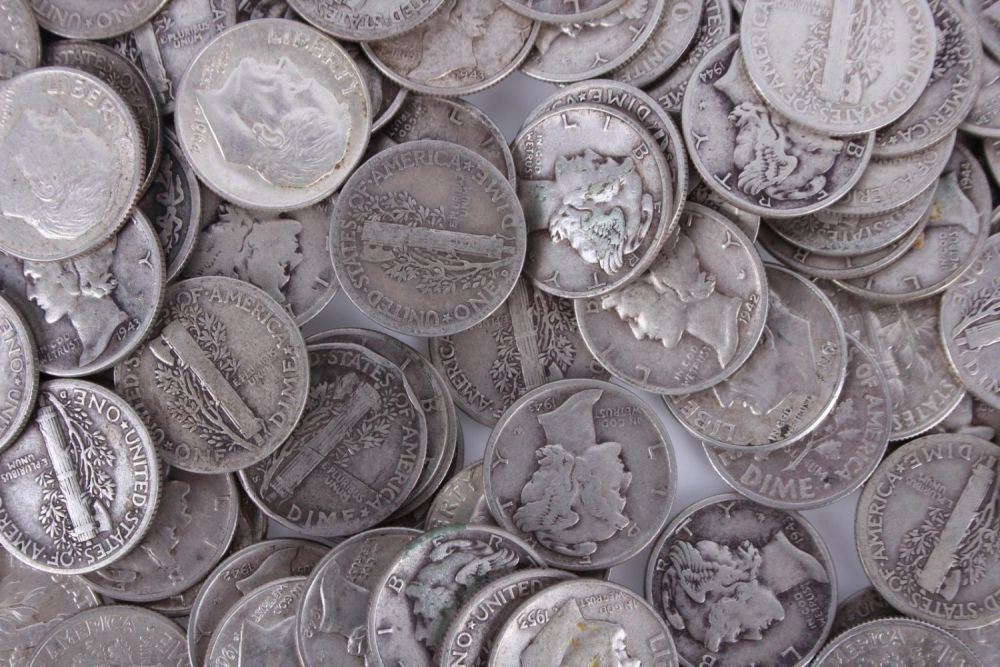 Lot 121186: 90% SILVER MERCURY & ROOSEVELT DIMES $18.30 FACE