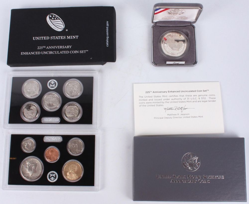 Lot 121193: UNITED STATES ANNIVERSARY COIN SETS - LOT OF 2