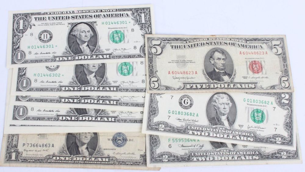 Lot 121252: ASSORTED US CURRENCY  - LOT OF 11