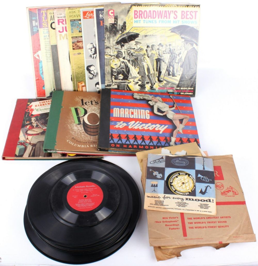 Lot 121297: ASSORTED VINTAGE RECORDS - LOT OF 58