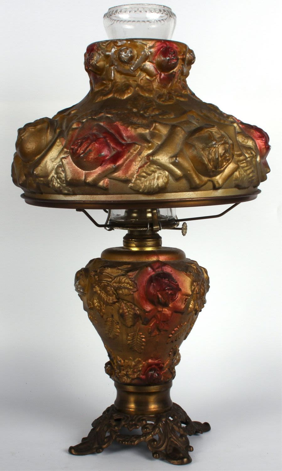 Lot 121343: ANTIQUE VICTORIAN GOOFUS GLASS KEROSENE LAMP