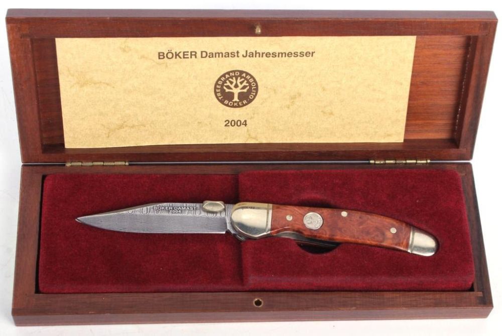 Lot 125292: 2004 BOKER ANNUAL DAMASCUS JAHRESMESSER KNIFE