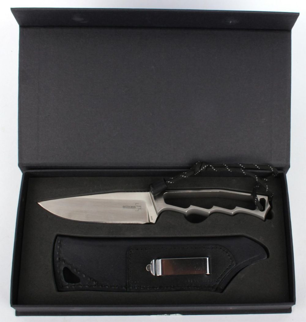 Lot 126171: BOKER PLUS SCHANZ DAGGER FIXED BLADE KNIFE