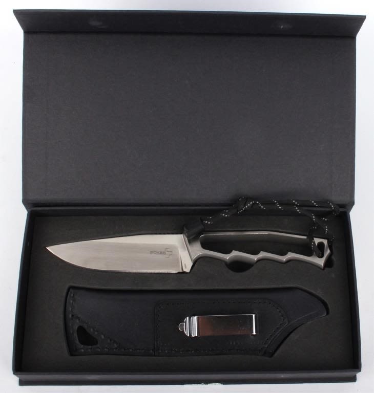 Lot 128163: BOKER PLUS WILDNISMESSER FIXED BLADE KNIFE