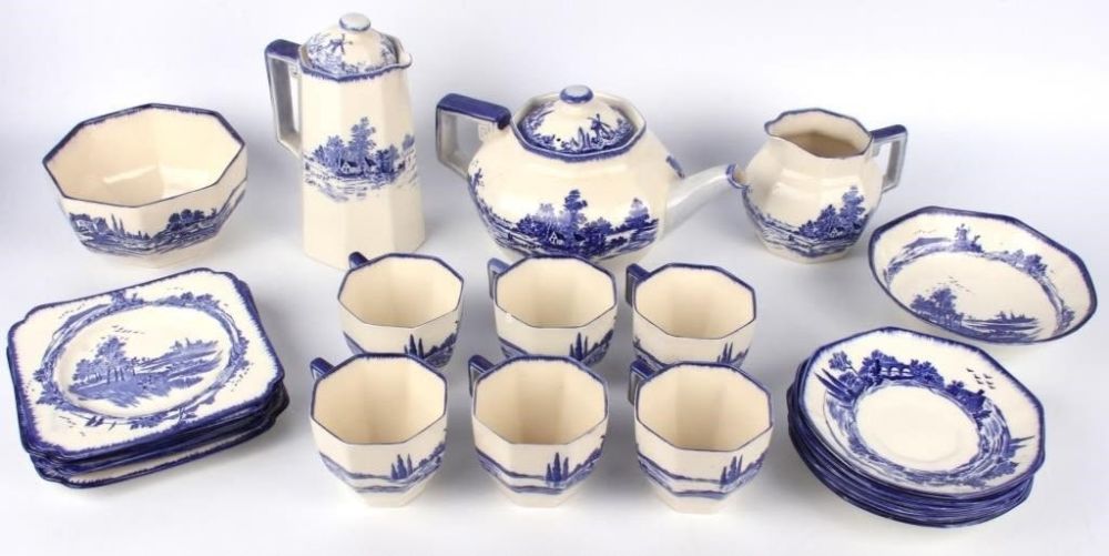Lot 129181: ROYAL DOULTON 'NORFOLK' PORCELAIN TEA SET - (23)