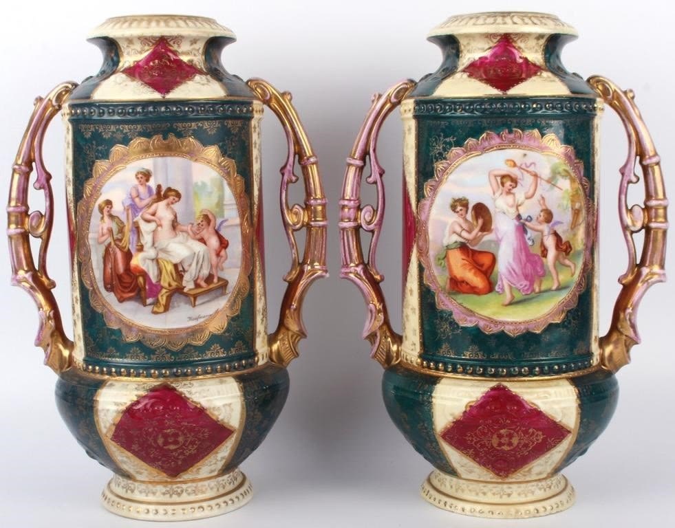 Lot 129183: ANTIQUE ROYAL VIENNA KAUFMANN CLASSIC VASE PAIR