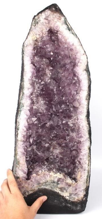 Lot 129189: 25" TALL LARGE AMETHYST CATHEDRAL MINERAL SPECIMEN