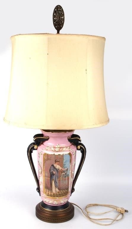 Lot 129192: ANTIQUE PORCELAIN HAND-PAINTED PINK TABLE LAMP