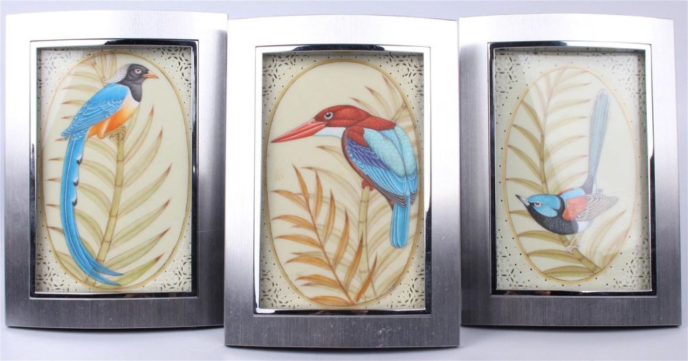 Lot 131179: ASIAN BIRDS HAND-PAINTED ON SYNTHETIC IVORY - (3)