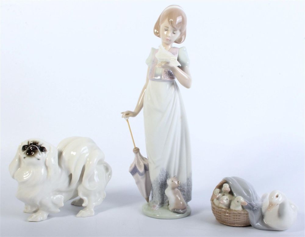Lot 131182: LLADRO & HUTSCHENREUTHER PORCELAIN FIGURES