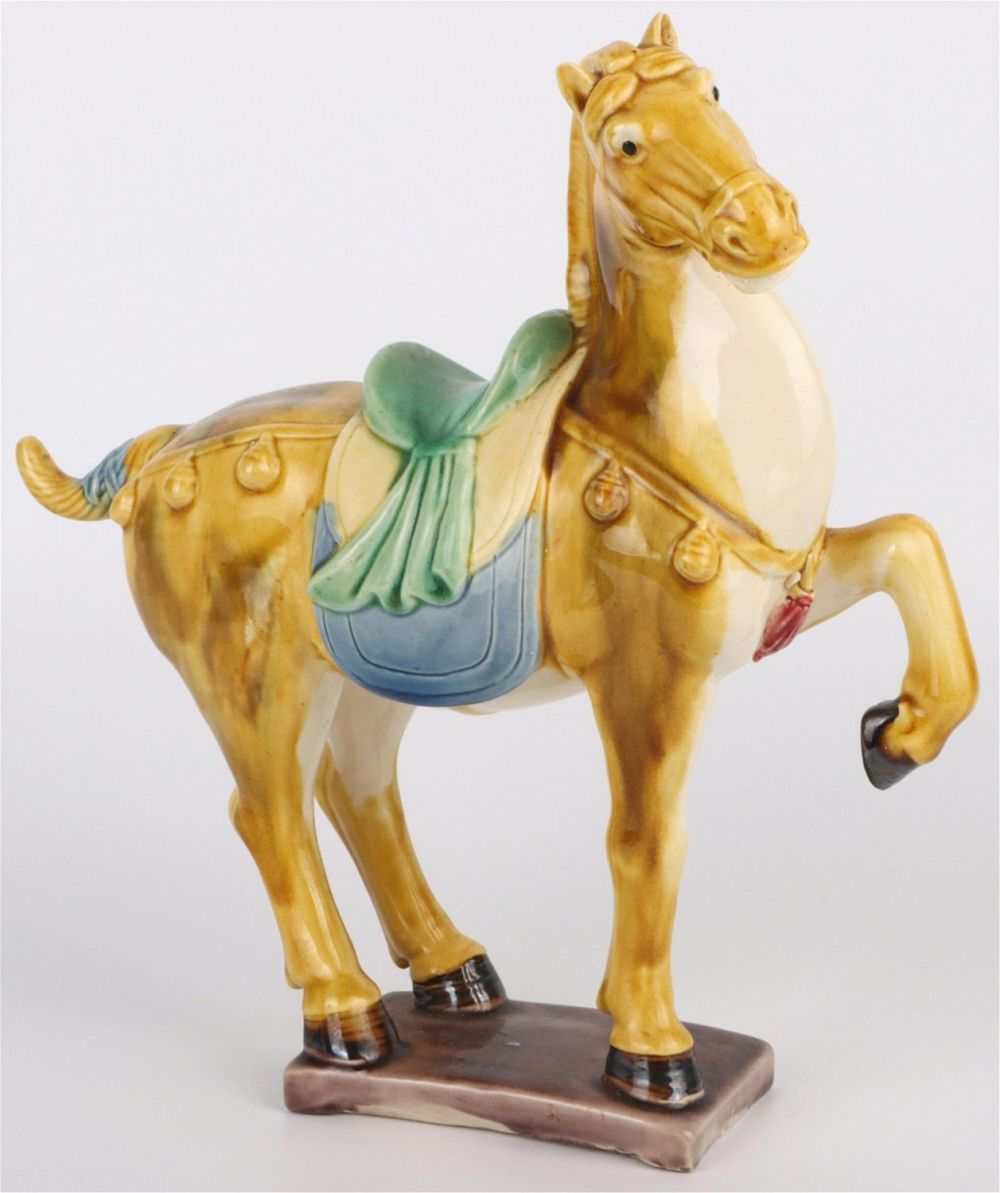 Lot 135166: TANG DYNASTY HORSE  GLAZED PORCELAIN STATUE