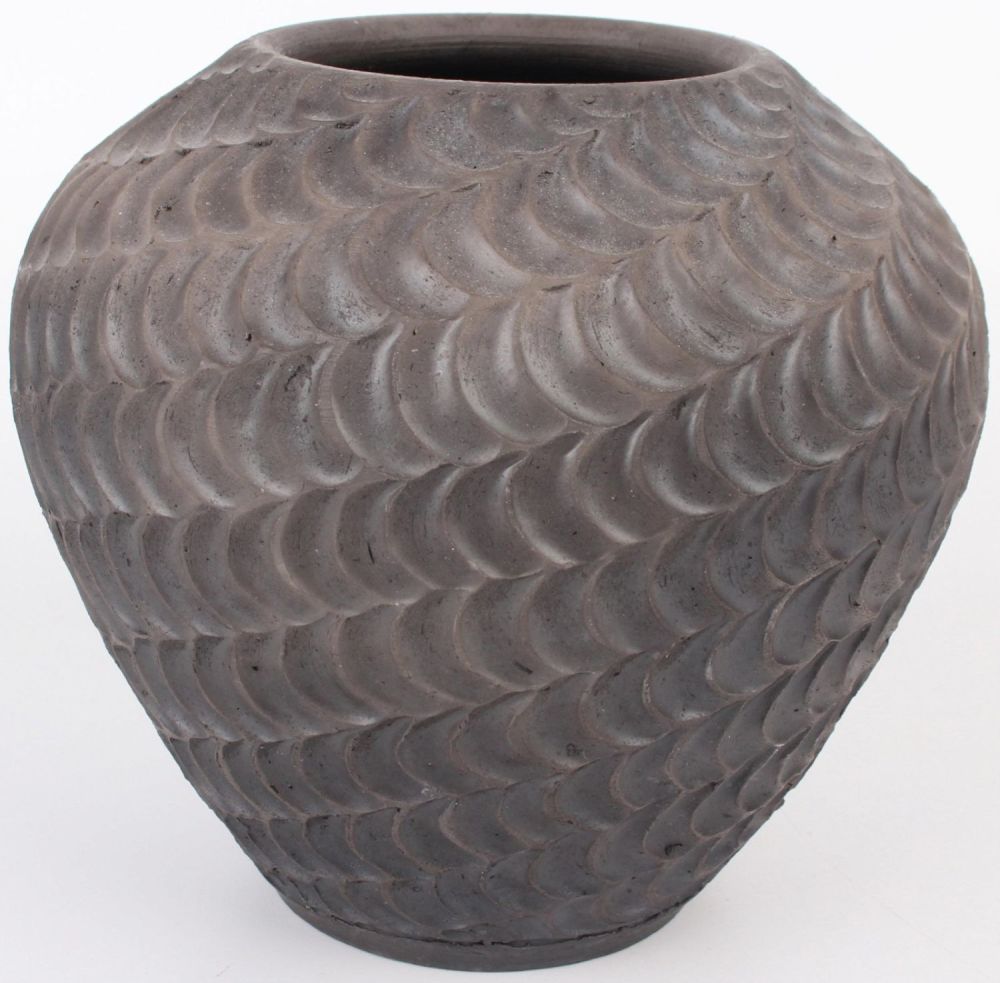 Lot 138165: ROBIN ROGERS RAKU FIRED POTTERY VESSEL
