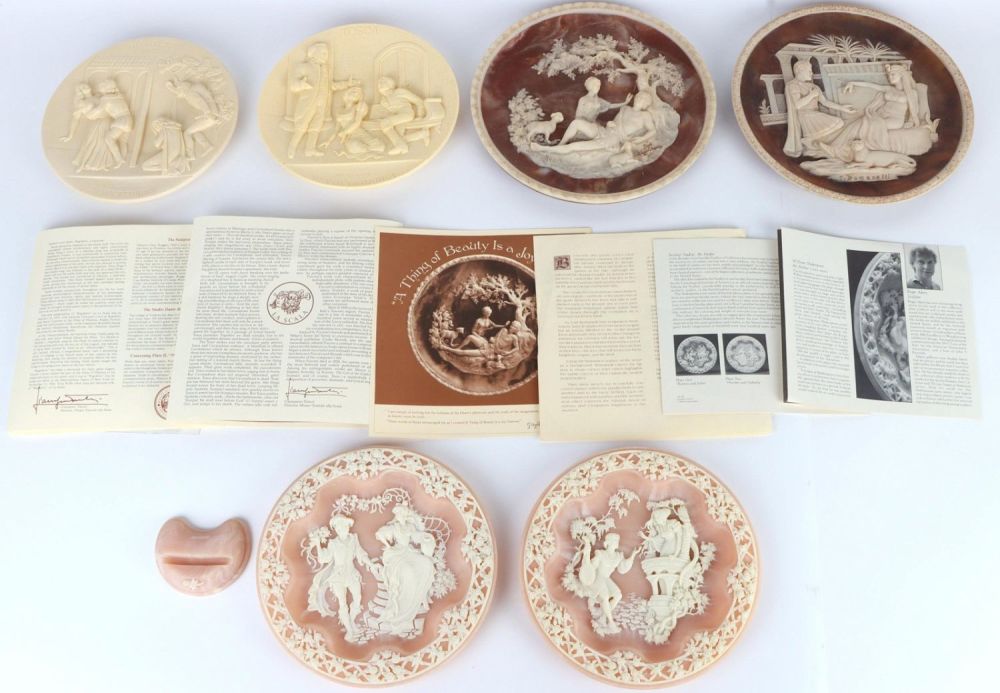 Lot 138168: COLLECTIBLE INCOLAY STUDIOS HANDMADE CAMEO PLATES