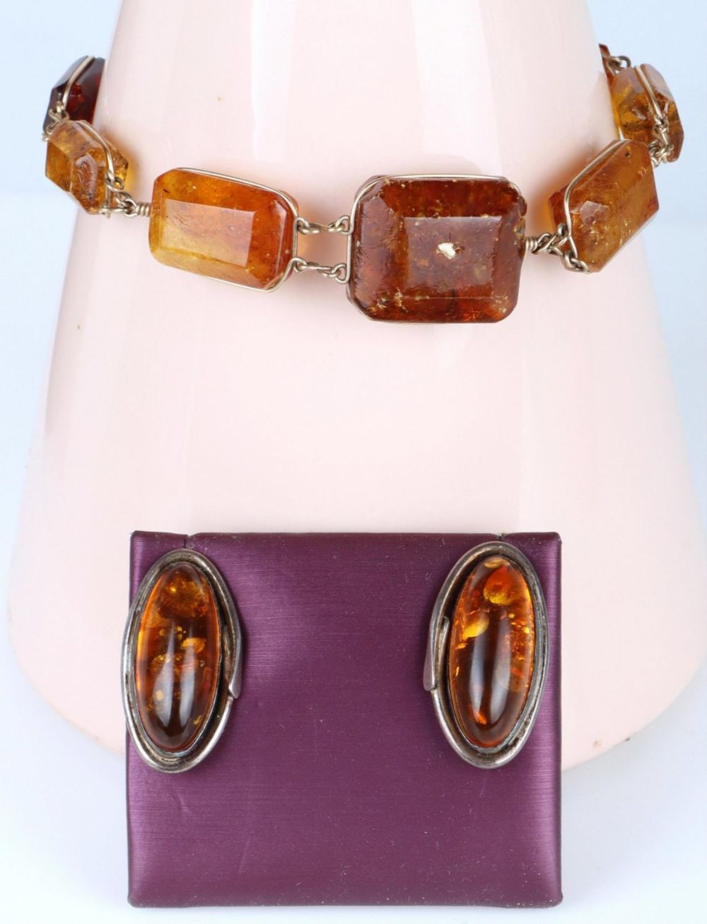 Lot 141179: GENUINE AMBER JEWELRY .925 EARRINGS & BRACELET