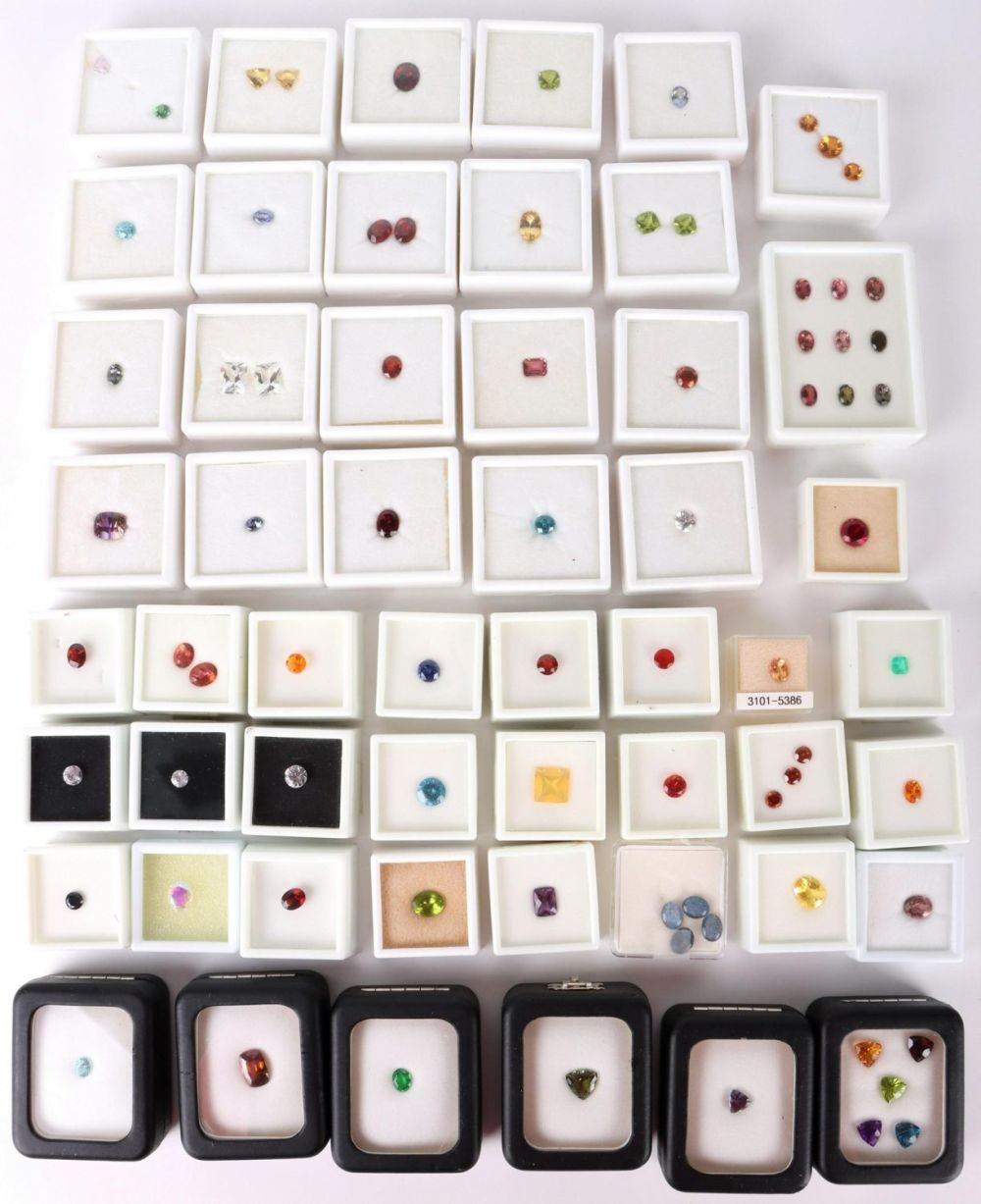 Lot 141192: PRECIOUS GEMSTONES LOOSE STONE JEWELERS LOT