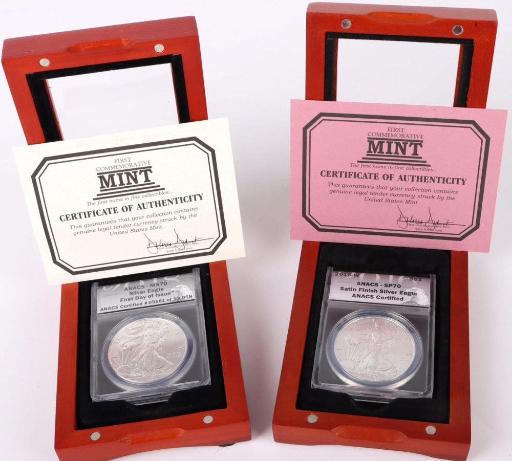 Lot 141202: 2 SILVER EAGLE DOLLARS (MS70 2018 + SP70 2016)