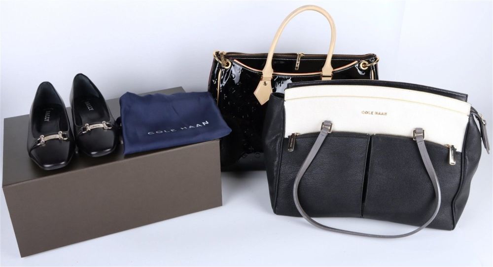 Lot 142177: COLE HAAN & INVECE LEATHER TOTE BAGS & BALLY SHOES