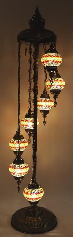 Lot 144215: HANDMADE TURKISH STAINED GLASS MOSAIC LAMP