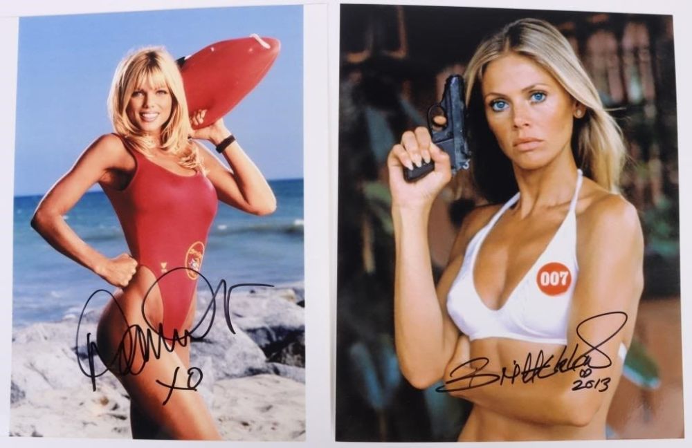 Lot 144237: BRITT EKLAND & DONNA D'ERRICO BAYWATCH AUTOGRAPHS