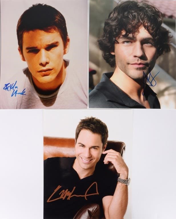Lot 144241: ETHAN HAWKE, E. MCCORMACK, A. GRENIER AUTOGRAPHS